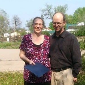 Meet your Posher, Lora